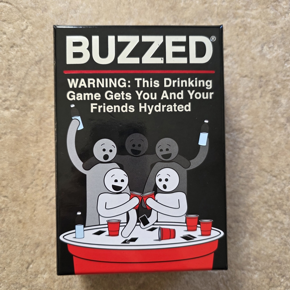 Buzzed – The Hilarious Adult Drinking Game for Tailgate Games and Football Parti